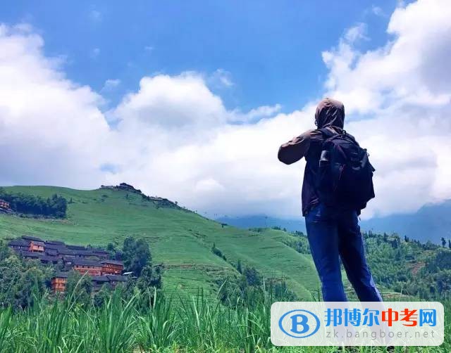 資中縣球溪高級中學決定你一生的，并不是高考的分數