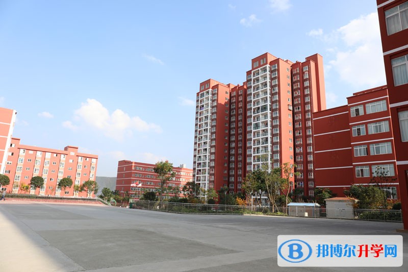 貴州省畢節(jié)梁才學(xué)校怎么樣、好嗎