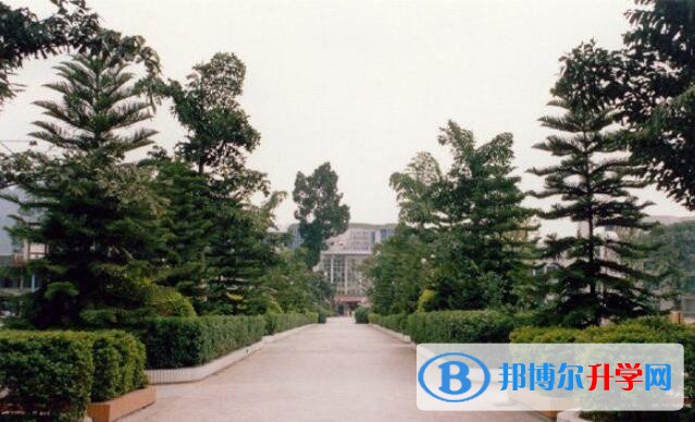 荔波民族中學2018年招生計劃