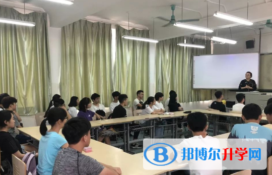 合肥加拿大國際學校2020年招生辦聯系電話