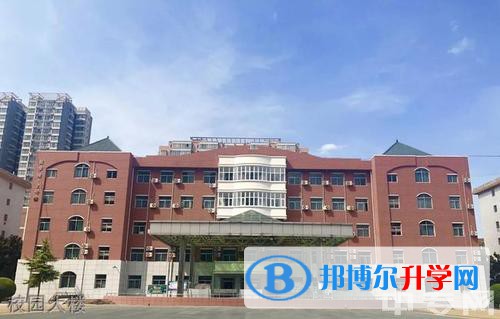 云南大學(xué)附屬外國語學(xué)校2021年招生簡章