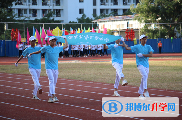 2023西南大學(xué)三亞中學(xué)多少錢(學(xué)費明細(xì))