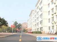 河北昌黎第一中學(xué)地址，乘車路線