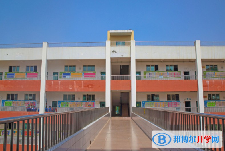 四川省廣元市八二一中學怎么樣、好不好